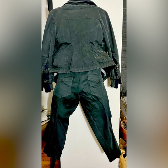 Two-Piece Set - Picture 6 of 6